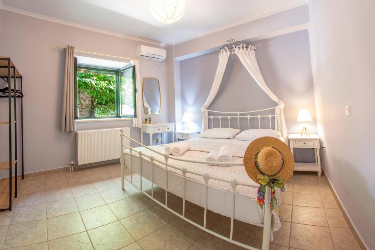 Villa Mouria Pinakokhorion Luaran gambar